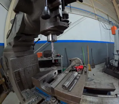 Piso de producción en Manufacturas Industriales
